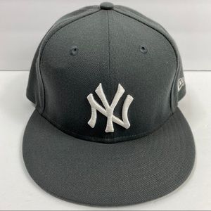 New era New York Yankees fitted hat 7 3/8